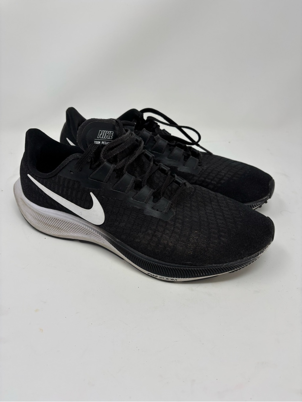 Nike Men’s Zoom Pegasus Running Shoes - size 10